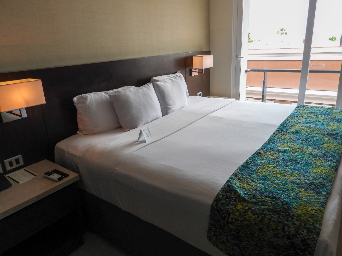 Hotel SevenCrown Centro Single Standard Room