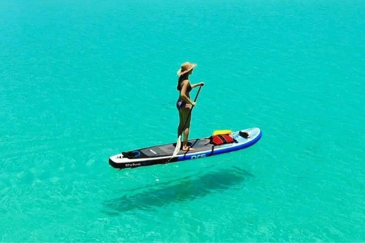 Paddle surf